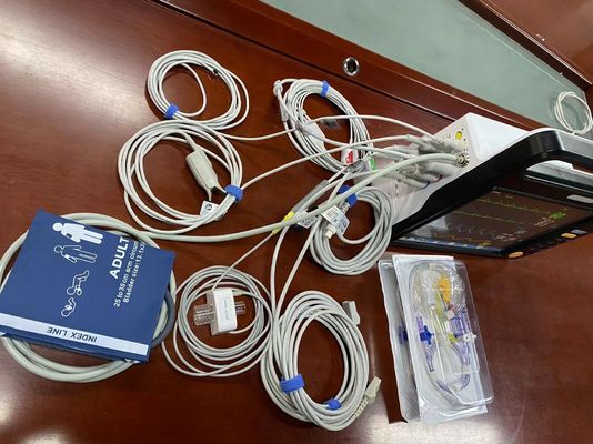 12.1 Inch Multipara Cardiac Monitor , Vital Signs Monitoring Devices For Hospital