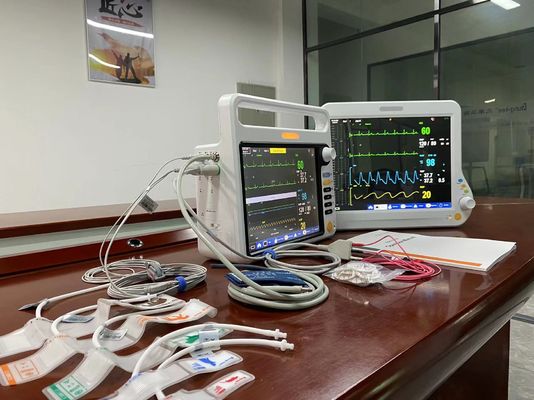 Portable Neonate Patient Monitor Multilingual For ICU Cardiac Monitoring