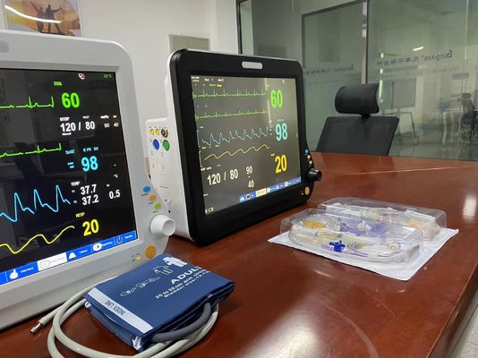 Multilingual ICU Heart Machine , Automatic Vital Sign Machine With Monitoring ECG