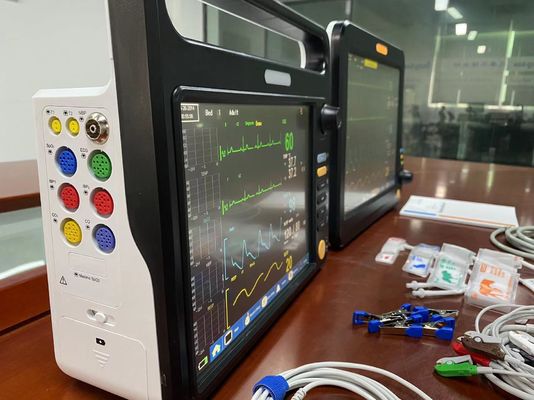 Multiparameter Veterinary Surgical Monitor Multilingual For Animal Pet Patient