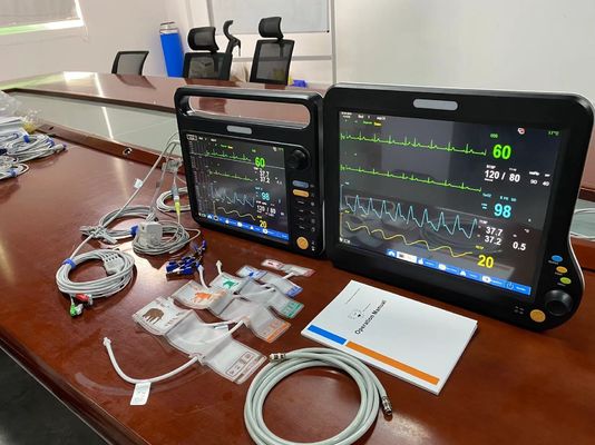 Fanless Veterinary Multiparameter Monitor Multilingual With 12.1 Inch Screen