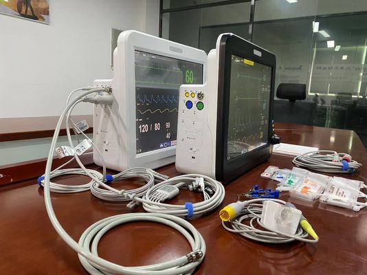 15 Inch Veterinary Vital Signs Monitor Machine Multi Parameter For Animal Diagnostic