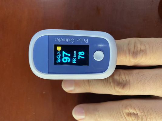 SPO2 Monitoring OLED Fingertip Pulse Oximeter With Colorful Display, blood oxygen monitor