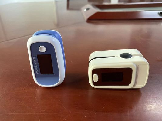 Medical Hospital OLED Fingertip Pulse Oximeter For Adult Pediatric Clinic, blood oxygen monitor