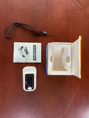 Medical Portable Spo2 Fingertip Pulse Oximeter Monitor With OLED Display, blood oxygen monitor