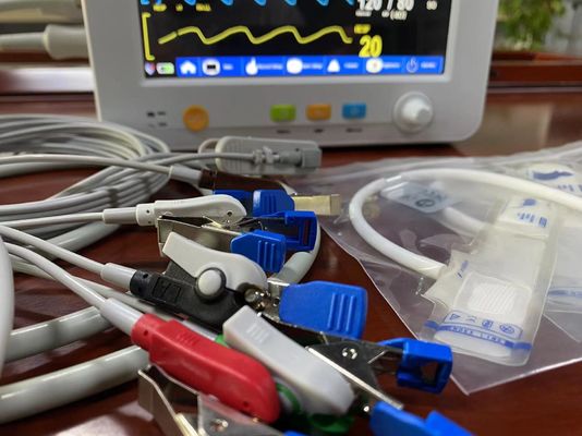 Light Weight Veterinary Multiparameter Monitor Portable Veterinary Vital Signs Monitor