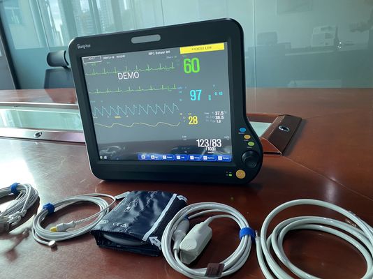 15 inch portable multi parameter patient monitors with HL7 compatible, USB dataouput, VGA, nurse calling and vital sings