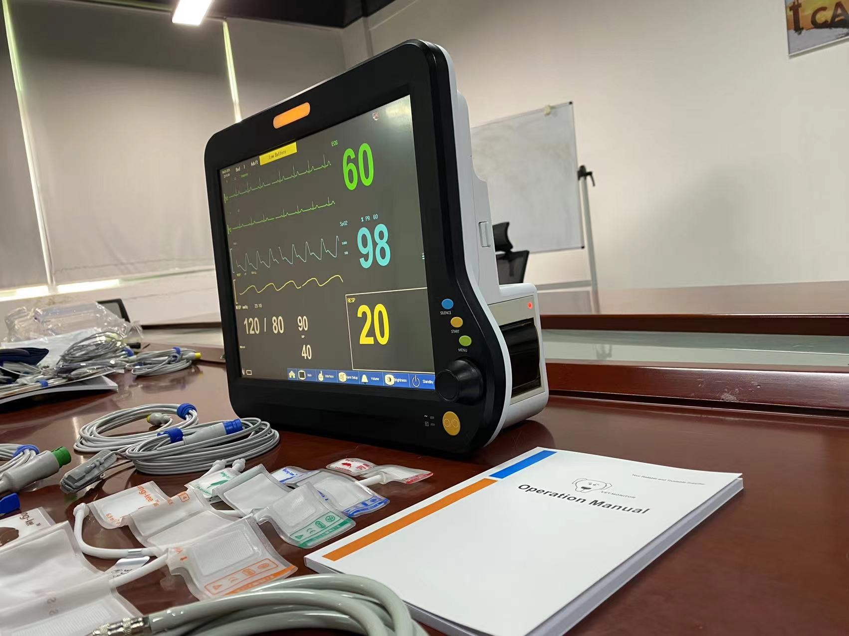 Multiparameter Monitor Spo2 Sensor Medical Veterinary Multiparameter Monitor With 2Temp SPO2 ECG